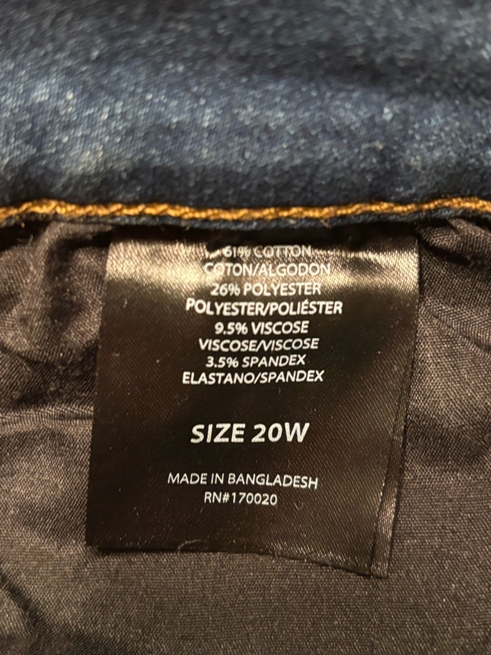 Tahari Mid Rise Bootcut Jeans 20W Dark Wash Stretch Denim NWT Flare - Picture 9 of 9